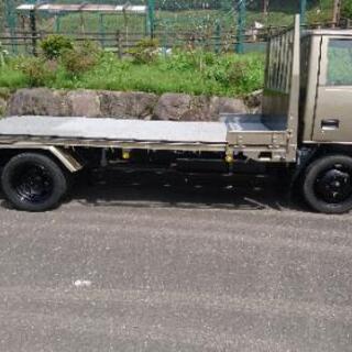 三菱 キャンター トラック 積載車 ３トン 車検付 走行少ない の画像