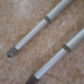 アイリスオーヤマ　最長４メートル　２９８１円x２本　錆びないアル...