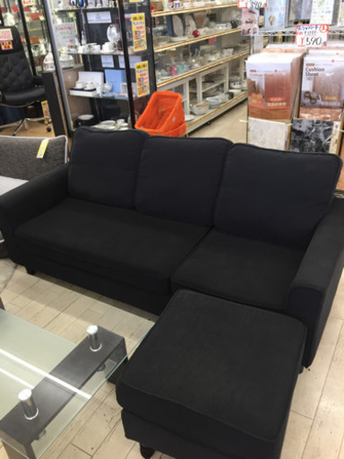 10/14  【気になる方続出❣️】ファブリックコーナー カウチ 3P ソファー 人気ブラックソファ  是非お早めにご来店くださいませ❣️  シンプル  お部屋が閉まり、大きすぎない  使いやすい