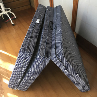 マニフレックス マットレス（正規品）ブルー①