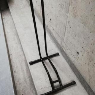 自転車を停めるスタンド　あげます　バイシクルスタンドの画像