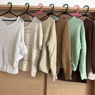 レディース　セーターなど