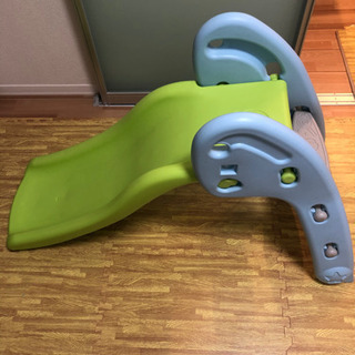 折りたたみ式滑り台