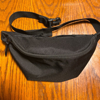 ほぼ新品 無印良品 撥水ミニウエストポーチ  黒