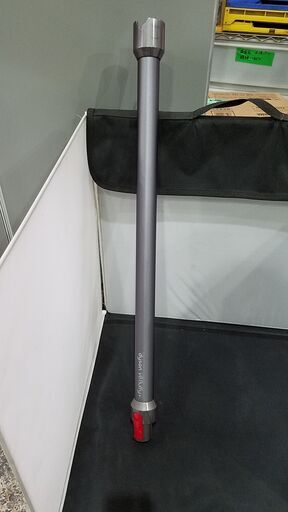 dyson 2018年製 dyson v8 fluffy+
