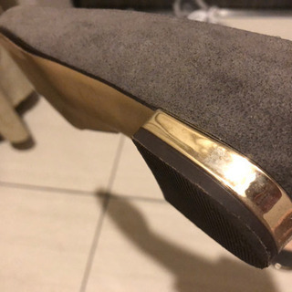 UNITED ARROWSグレーパンプス