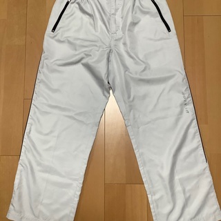 スポーツウェアパンツ
