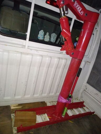 手動油圧式ミニクレーン