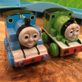 お風呂でミニカー　トーマスお風呂おもちゃの画像