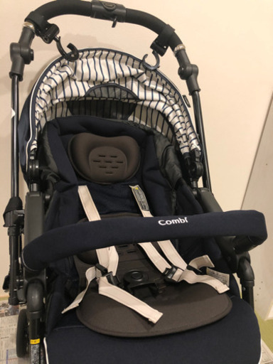 コンビ　メチャカル ハンディ オート4キャス コンパクト エッグショック HG ソワレネイビー 最上位モデル