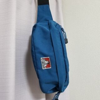 BEN DAVISのボディバッグの画像