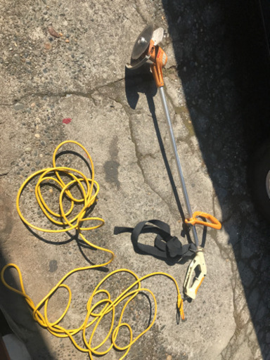 電動草刈機