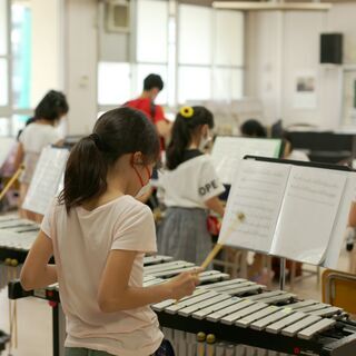 【守山区】初心者OK！楽器演奏を小学生4～6年生に楽しく教える指導補助スタッフ大募集／放課後に小学生に音楽を教える仕事／週1日～週4日からOK／未経験OK／部活経験・サークル経験・趣味が活かせる／かんたん登録制／平日夕方15時～18時の短時間／Wワーク・副業OKの画像