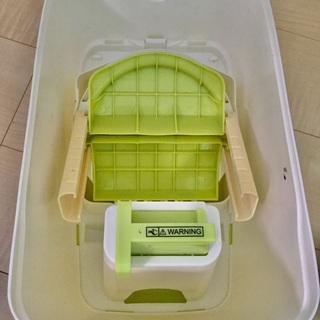 Aprica製オムツ用ゴミ箱の画像