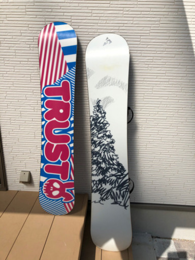 さらに値下げしました　　スノボー板　２枚セット