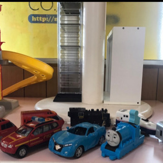 【閉店セール】ミニカー8台セット