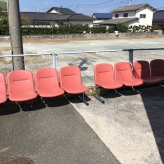 椅子　4人掛け×2　待合室などに！②