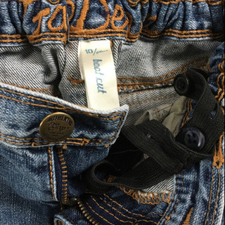 10歳　GAP ブーツカット　ジーンズ　長ズボンの画像