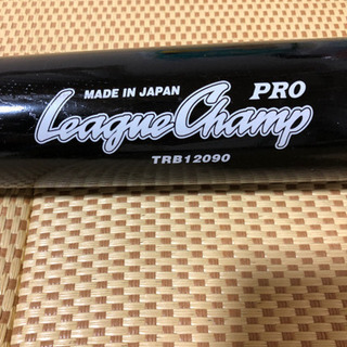 木製バット　野球の画像