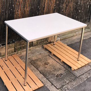 オカムラ　テーブル　120×75