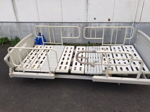 JF01168 paramount bed 電動ベット 介護ベット