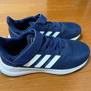 adidas スニーカー アディダス　19㎝