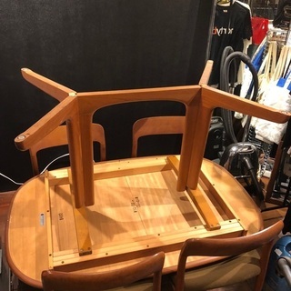 北欧ヴィンテージ家具 Gudme Mobelfabrik グドメ 伸長式 ダイニングテーブル 5884 北欧 家具 デンマーク 無垢材 エクステンション ビンテージの画像
