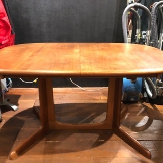 北欧ヴィンテージ家具 Gudme Mobelfabrik グドメ 伸長式 ダイニングテーブル 5884 北欧 家具 デンマーク 無垢材 エクステンション ビンテージの画像