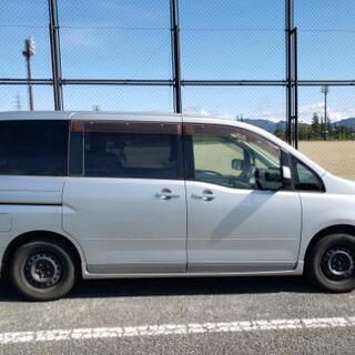 商談中です。C25セレナの画像