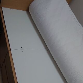 ニトリのシングルベッドの画像