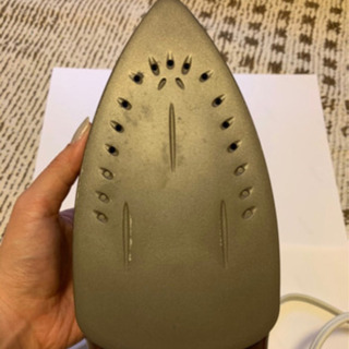 中古のアイロンの画像