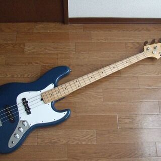弦ほぼ新品　中古ベース　バッカス　ユニバースシリーズ　ジャズベー...