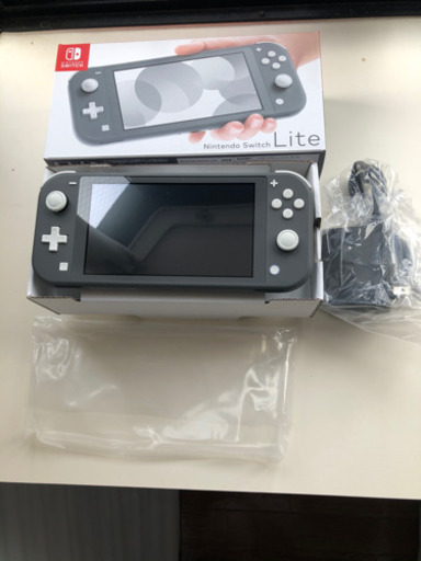 【極美品！最終値下げ】Nintendo Switch Lite ＋　あつまれどうぶつの森のソフト