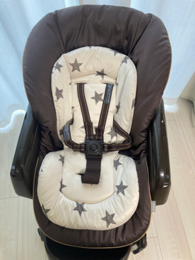 【美品&消毒済】コンビ ネムリラ4キャス オートスイング