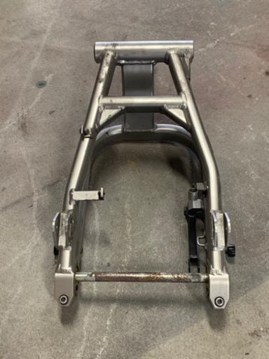 ZRX1200ダエグ用スウィングアーム