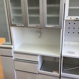 レンジボード3枚扉　のご紹介です。