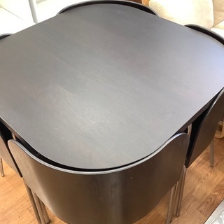 IKEAダイニング５点セットのご紹介です。