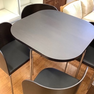 IKEAダイニング５点セットのご紹介です。の画像