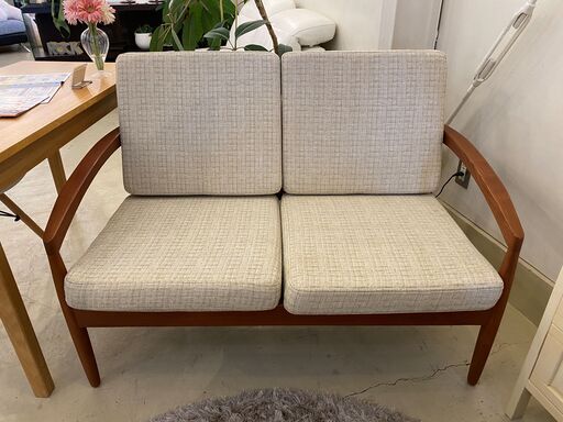 ソファ ベンチタイプ 2人掛け 2.0P 2シーター ホワイト系×茶 中古品