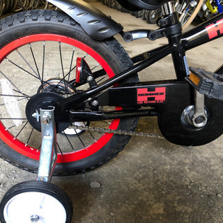 幼児車　HUMMER 16インチ 14,300円（税込）