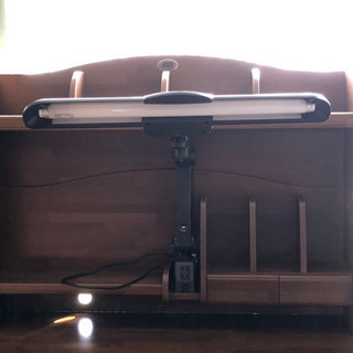 学習机　机　サイドチェスト　上棚　照明の画像