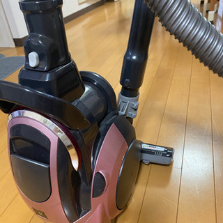 SHARP サイクロン掃除機の画像