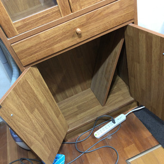 食器棚★(*ᴗ͈ˬᴗ͈)⁾⁾⁾すぐ取りに来ていただける方の画像