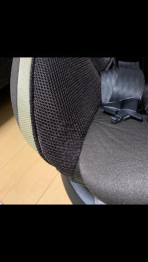 エールべべ　最上級モデル　チャイルドシート