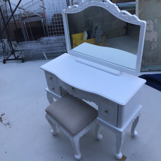 ドレッサー　デスク　洋風