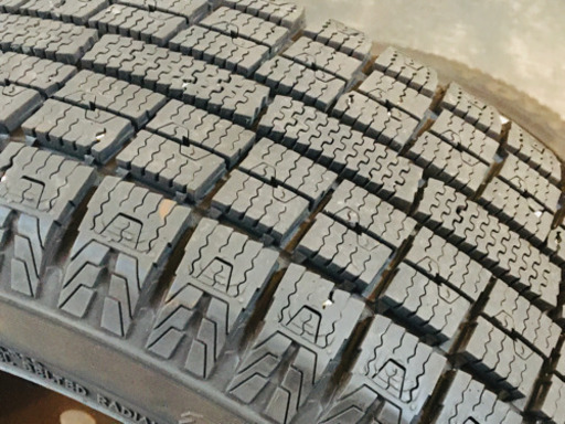 残り溝十分！TOYO スタッドレス　GARIT 165/55R14  18年製　
