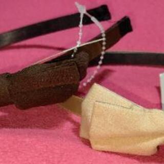 リボンのカチューシャ。二個セット。