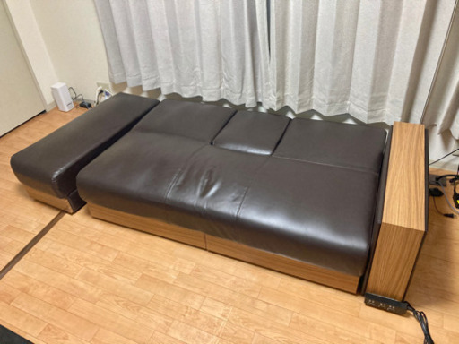 早い物勝ち❗️ソファーベッド格安で譲ります♩