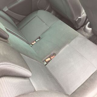 ルノー　ルーテシア　H25年　車検R4年1月16日　149000ｋ　5MTの画像