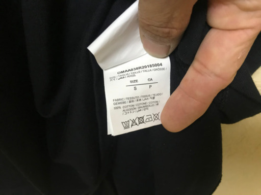 オフホワイト tシャツ